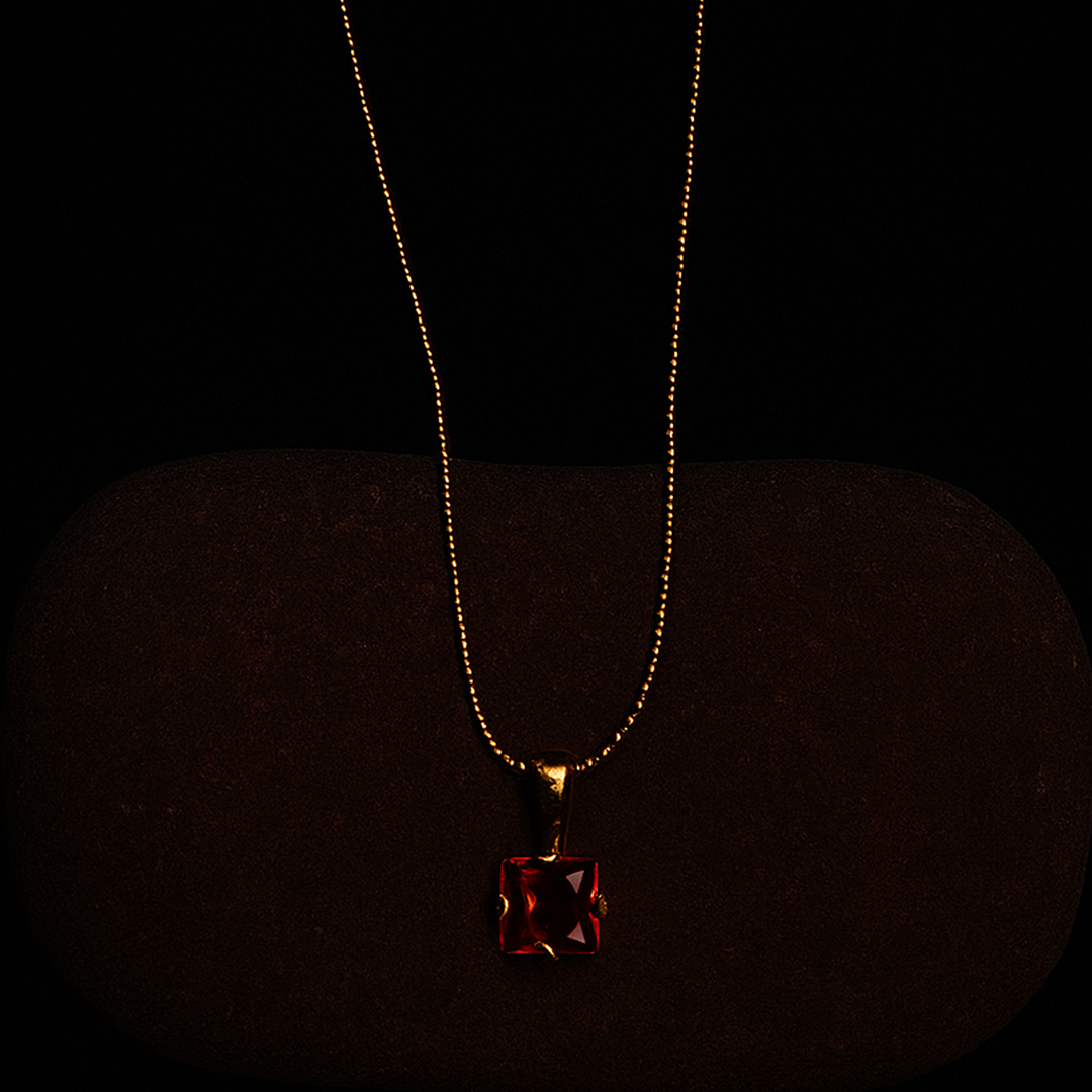 Pendant Red Stone