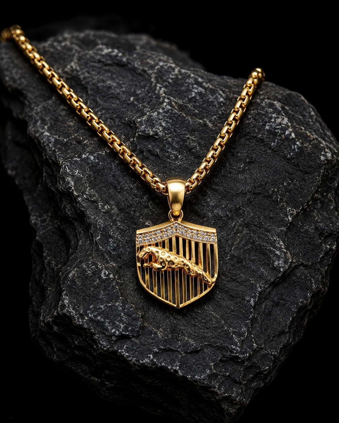 Luxury Gold Plated Jaguar Shield Locket with Chain for Men