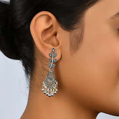 Leaf jhumka