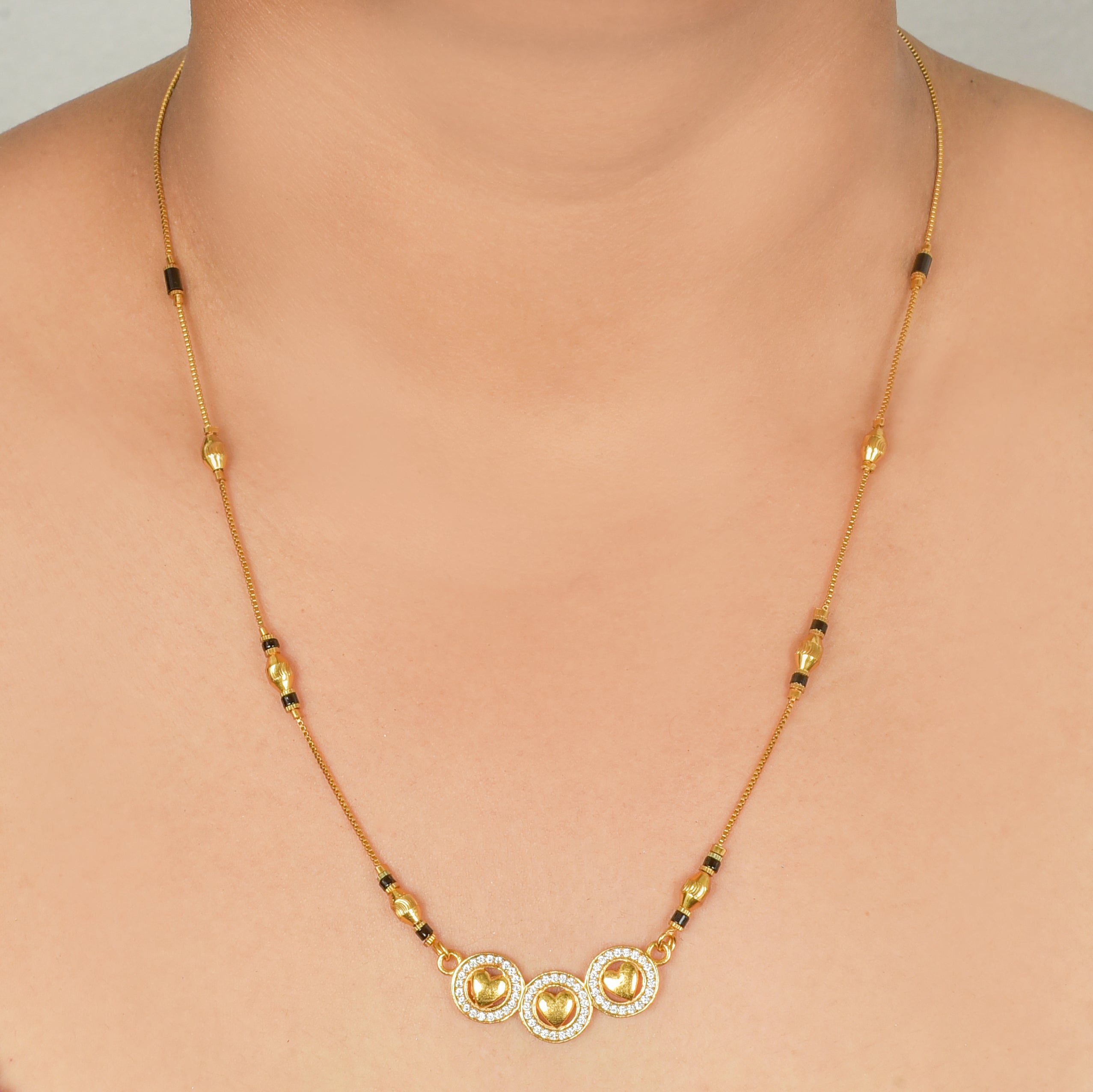 Akruti Mangalsutra
