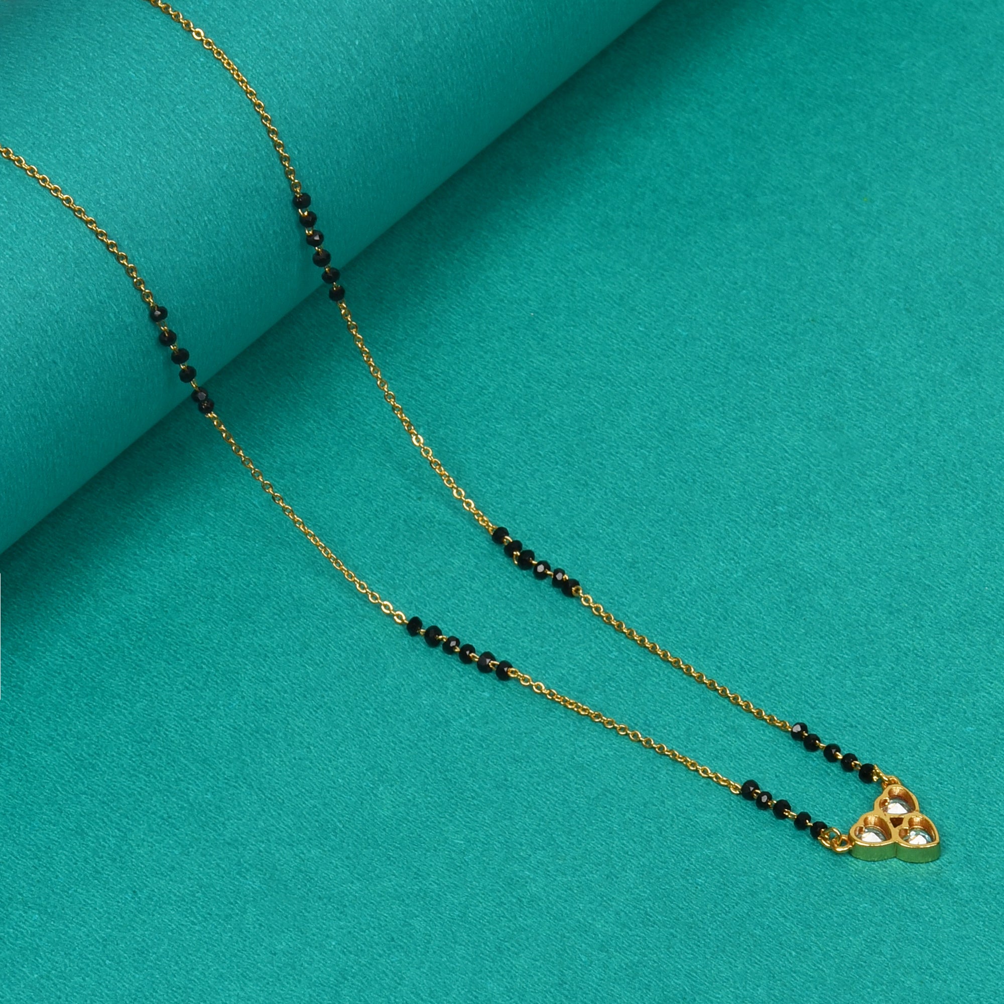 Sakira Mangalsutra