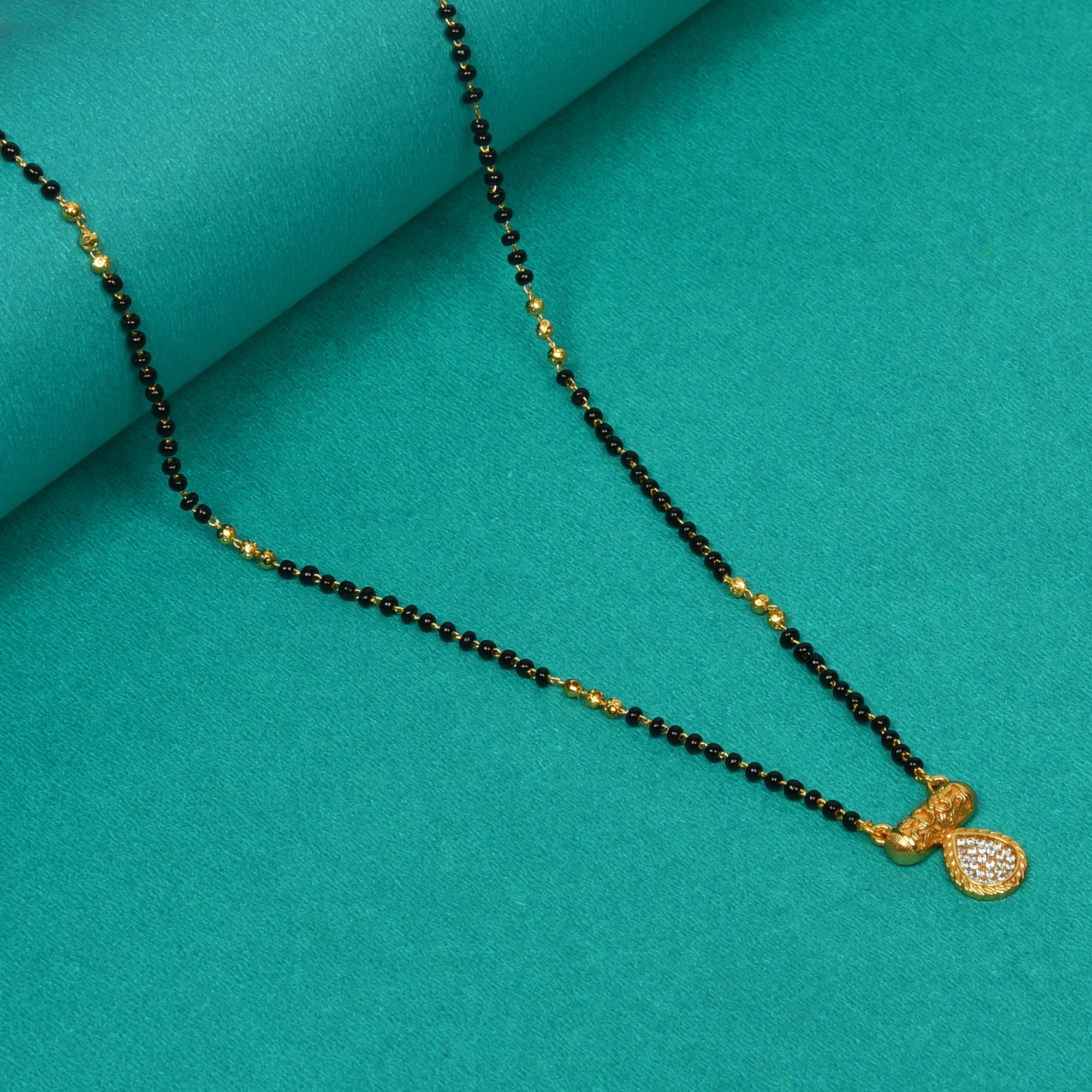 Sweeta Mangalsutra