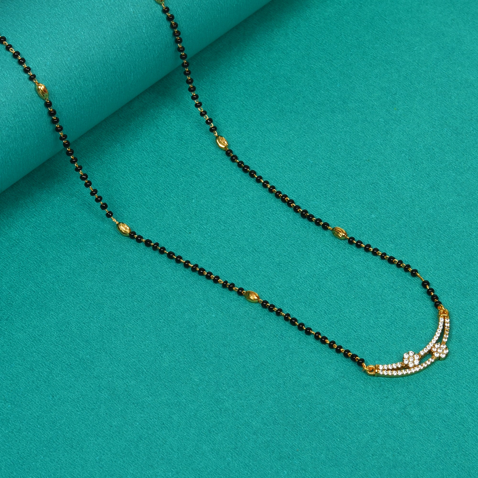 Hemaxi  Mangalsutra